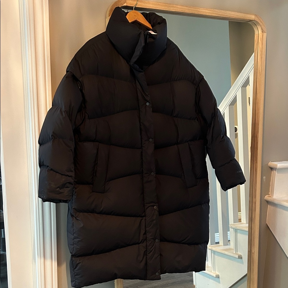 lululemon athletica Black Puffer Jacket